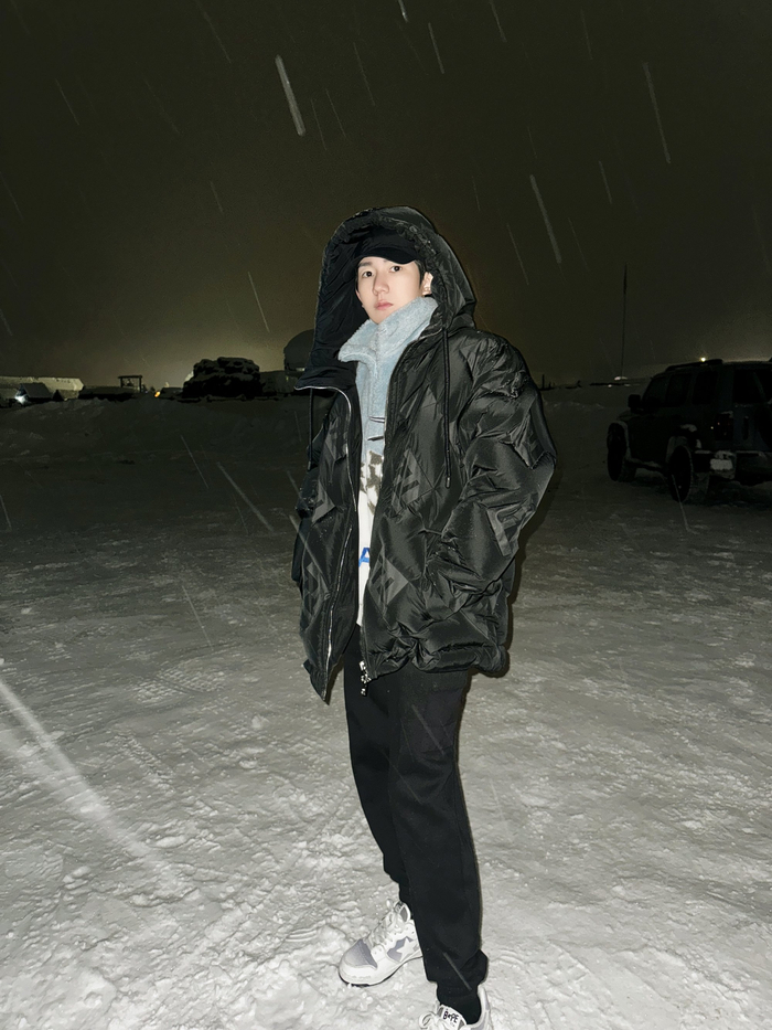 王源雪景照为你打开周末快乐瞬间