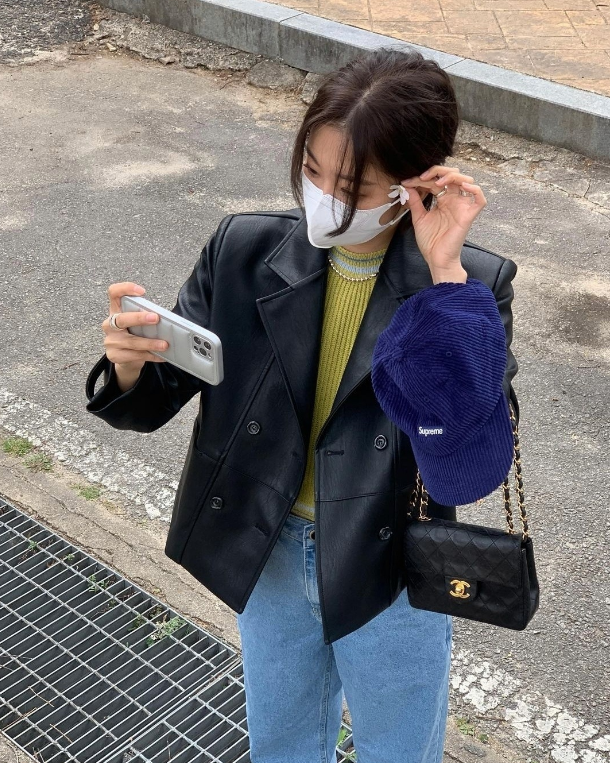 ins时尚博主舒适惬意的初秋搭配参考 韩系甜妹穿搭模板