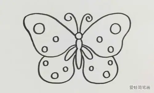 简单漂亮的蝴蝶画法