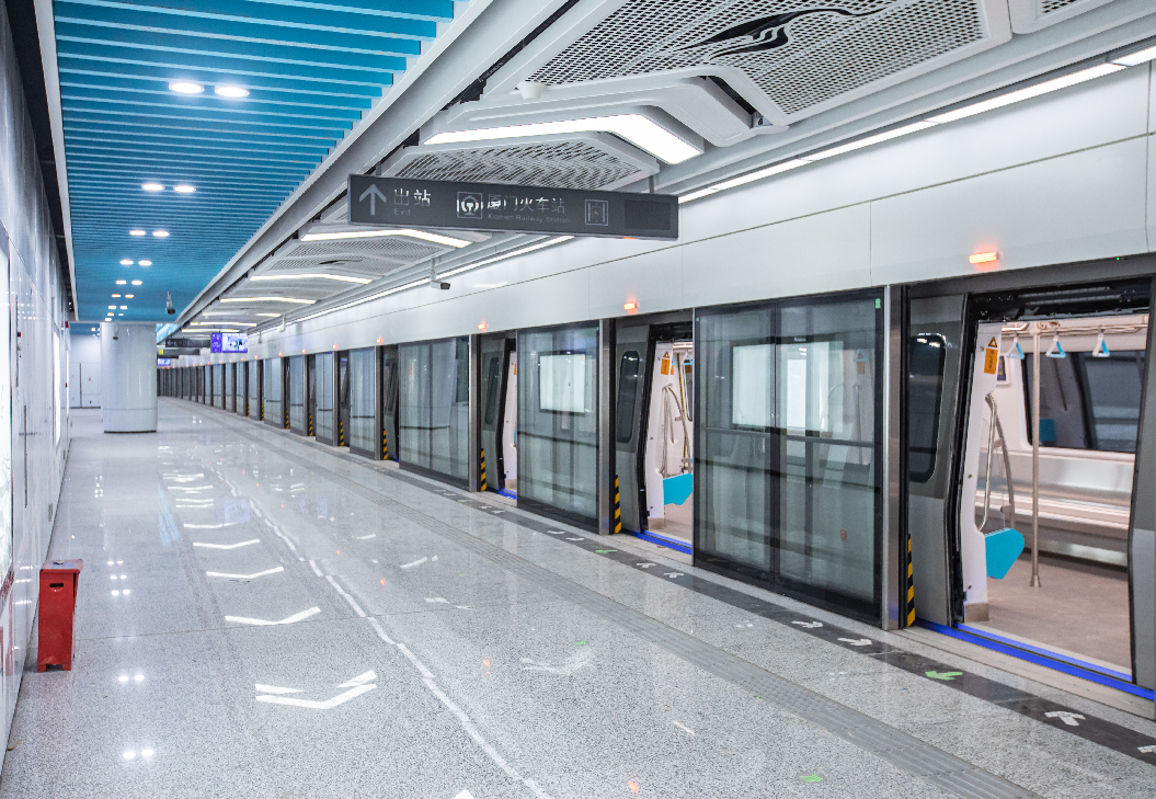 厦门地铁3号线17辆列车开出!开启"跑图"冲刺!