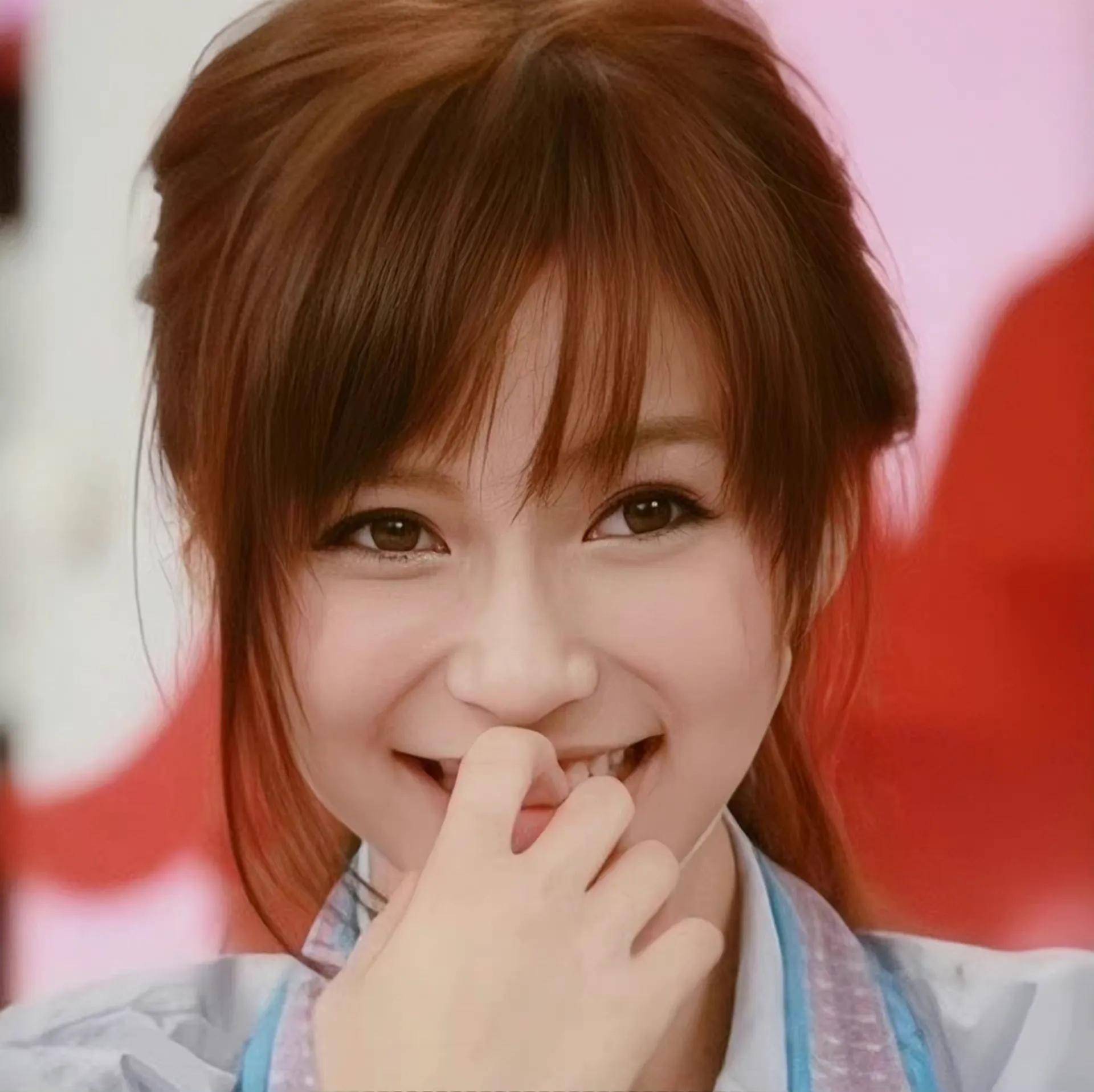 早期angelababy灵动俏皮清纯美艳回眸浅笑宛如不谙世事的精灵