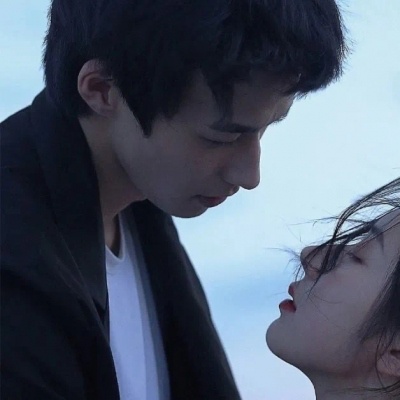 甜蜜的2021最火情侣头像无水印图片