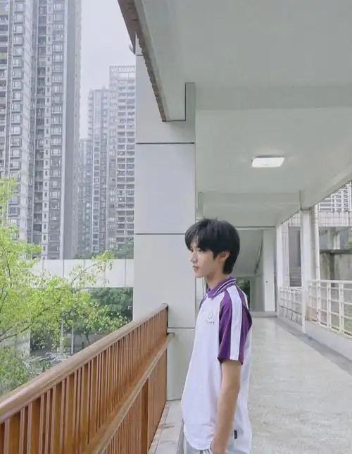 tnt刘耀文张真源易烊千玺