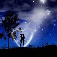 比较宇宙科幻的情侣头像点击鼠标右键下载