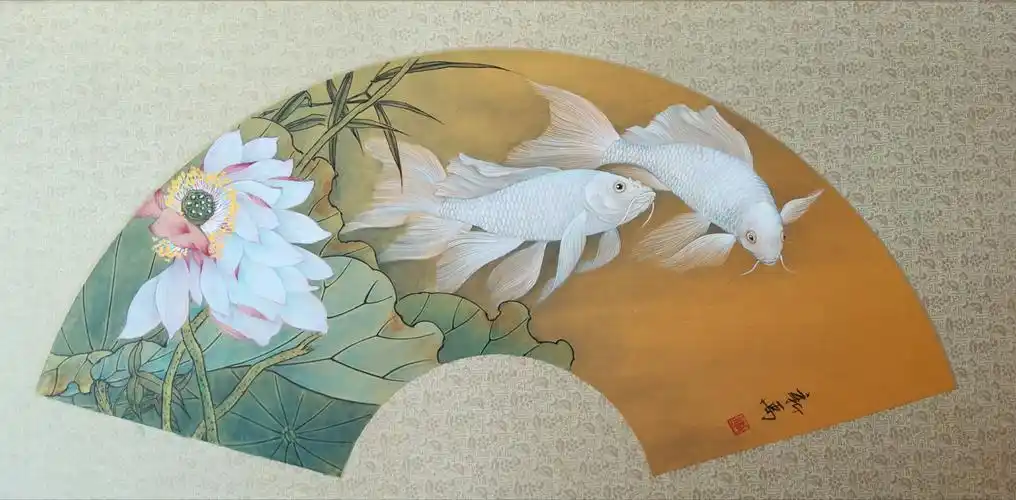 李新禹金笺金鱼扇面微展
