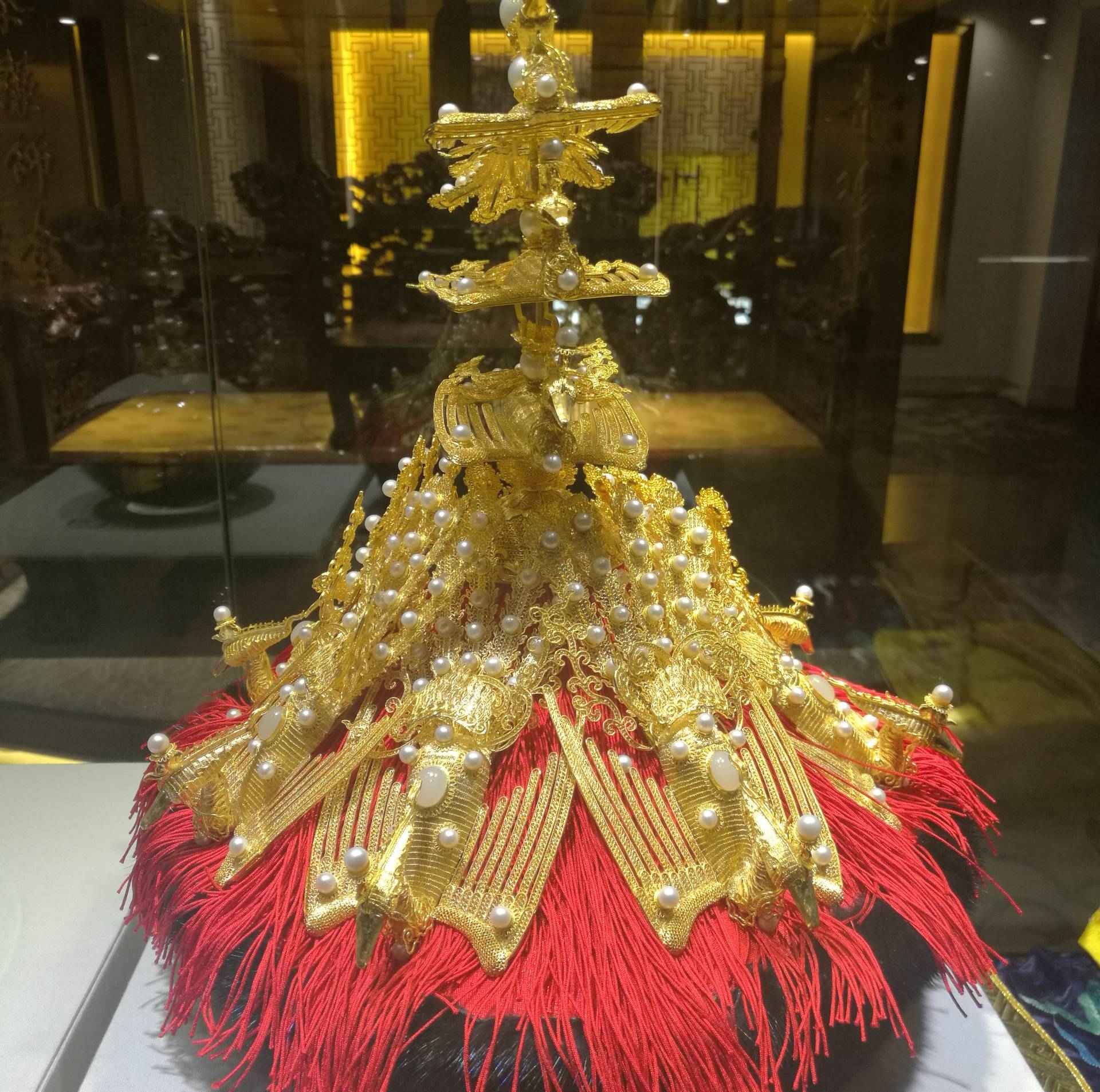 大清皇后冬季凤冠 3年前