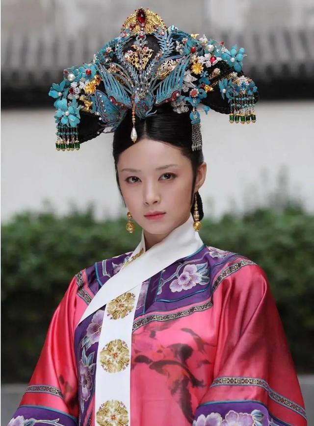 清平乐张妼晗和甄嬛华妃一对比就明白她的战斗指数了