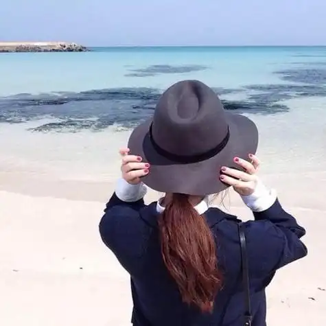 美女头像侧脸唯美清新自然 始于颜值,忠于人品