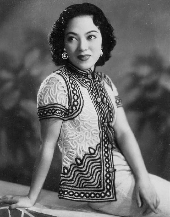 李香兰的人生有多传奇?回日本后的经历更加丰富