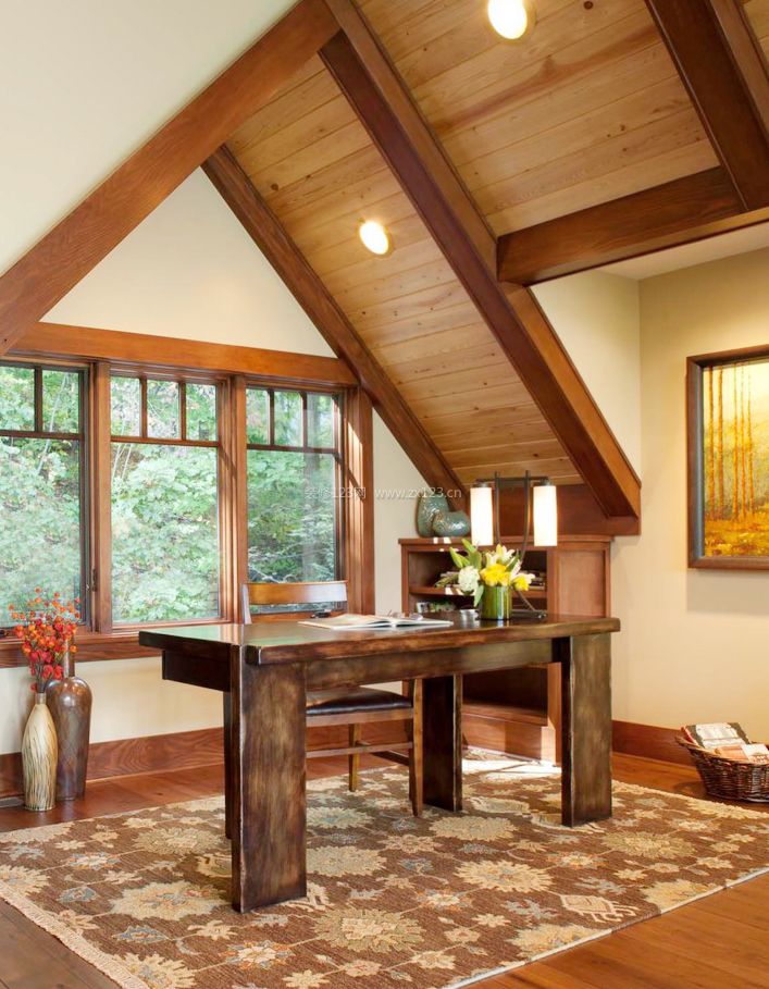 中式风格顶楼带斜顶阁楼装修图片_装信通网效果图