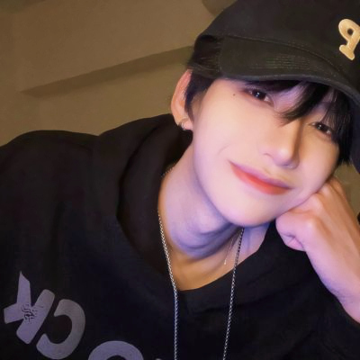 精选优质男生帅气高清头像超酷的个性男生头像图片大全