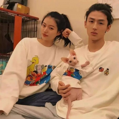 撒狗粮图片头像高清一对两张的双人撒狗粮头像图片