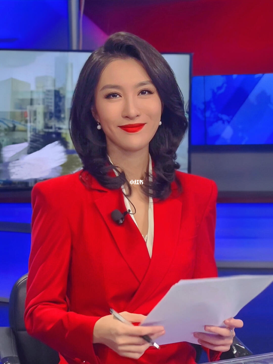 国泰民安的脸  #新闻主播  #上镜妆  #主持人  #今日妆容  #妆前妆后