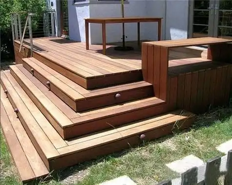 踏步二好还是三步好风水,大部分人在建设房屋时,都喜欢在门口设立台阶