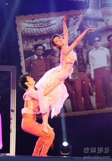 吕一舞林大会惊艳绽放花仙子完美晋级