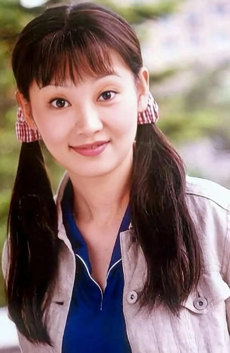 回顾徐帆与王志文分手后转嫁冯小刚如今怎么样了