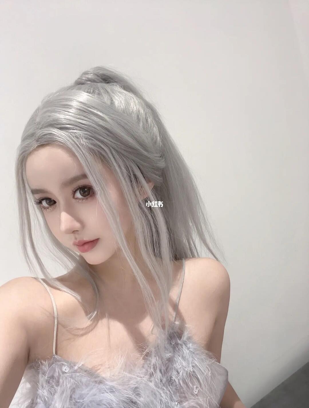 真能拥有银色头发就好了