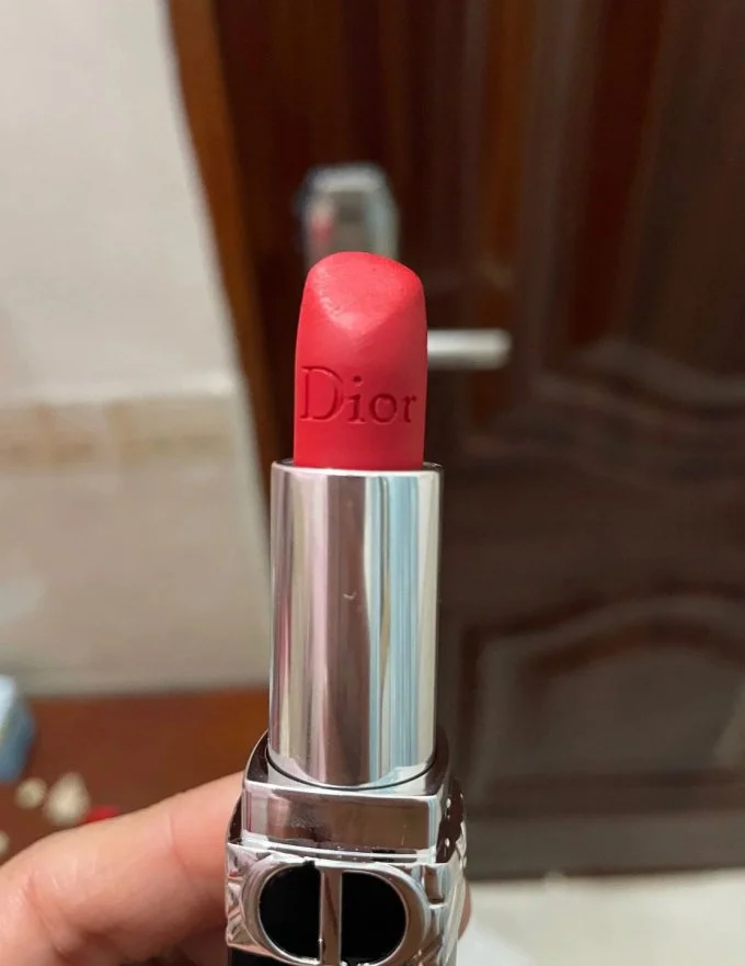 聊一聊女孩子的收藏口红