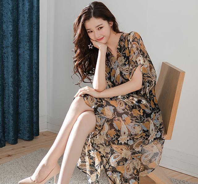 轻熟女的风情连衣裙, 气质妩媚女人味十足