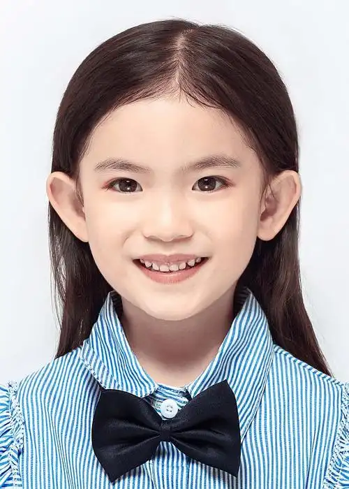 宝宝最美证件照 免费拍-在线订票-互动吧