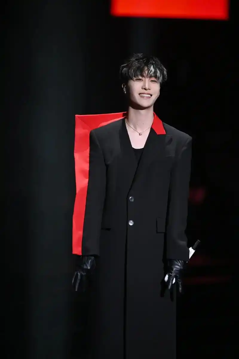 范丞丞 #范丞丞 #跨年 #跨年夜 #范丞丞杀疯了  al - 抖音