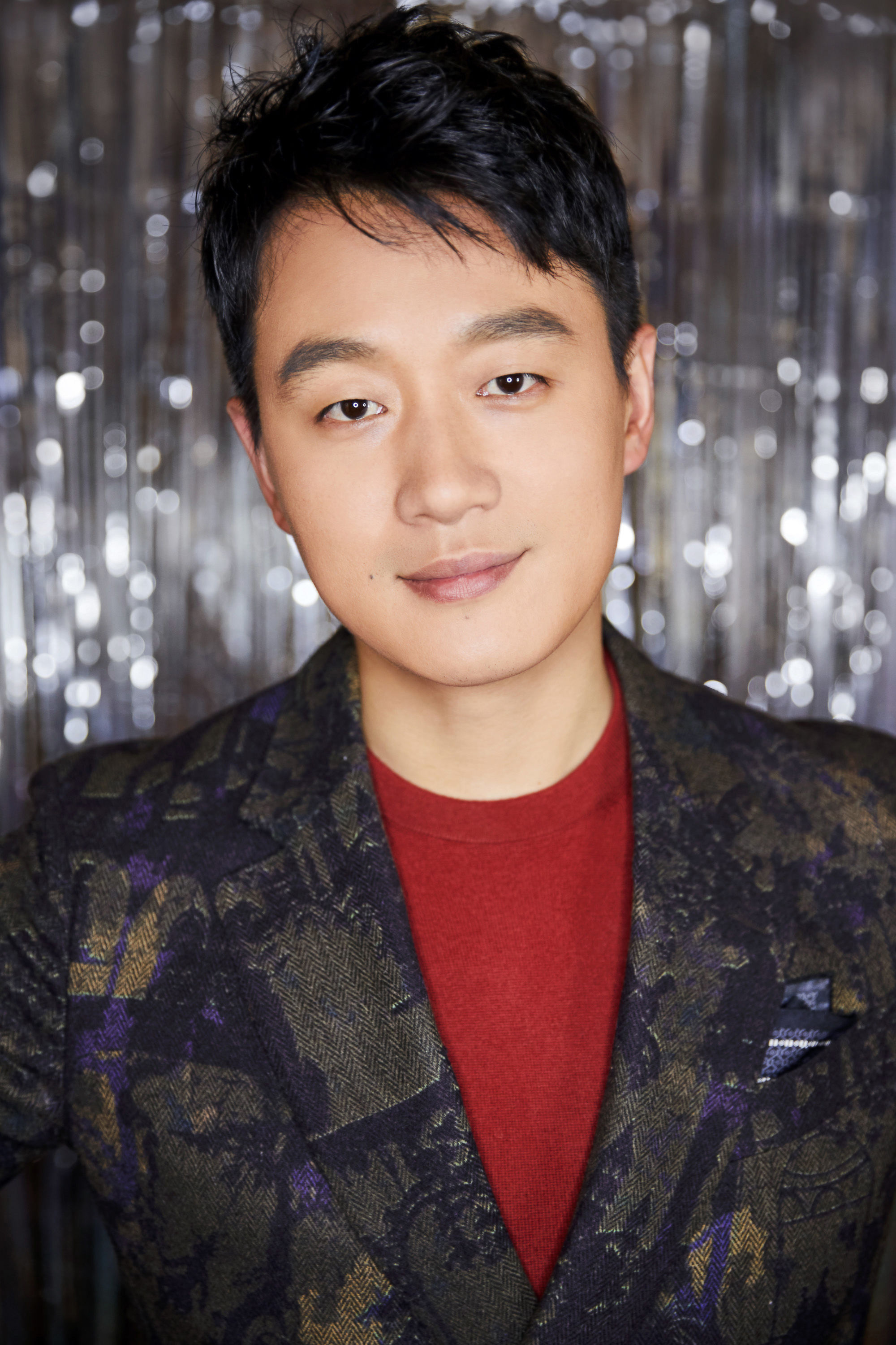 祝福佟大为生日快乐,希望未来的你越来越好!