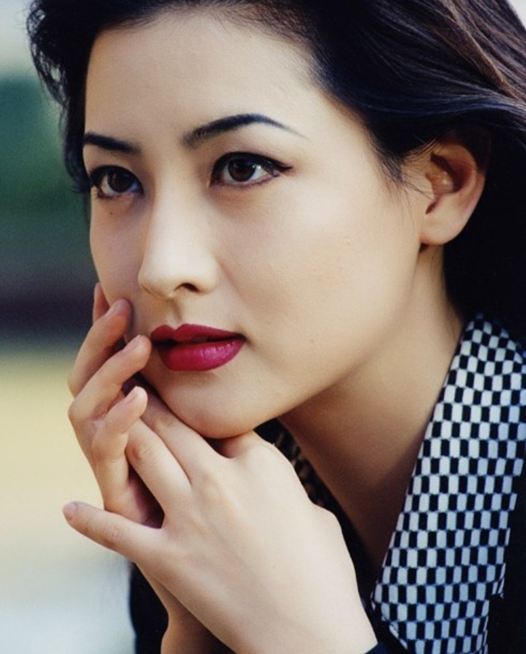 李英爱早年照片 英气明艳的美人