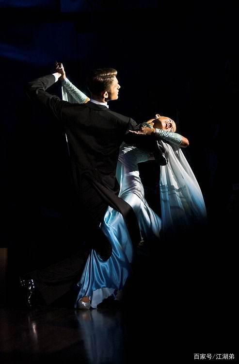 双人舞蹈,要怎么摄影才好看?