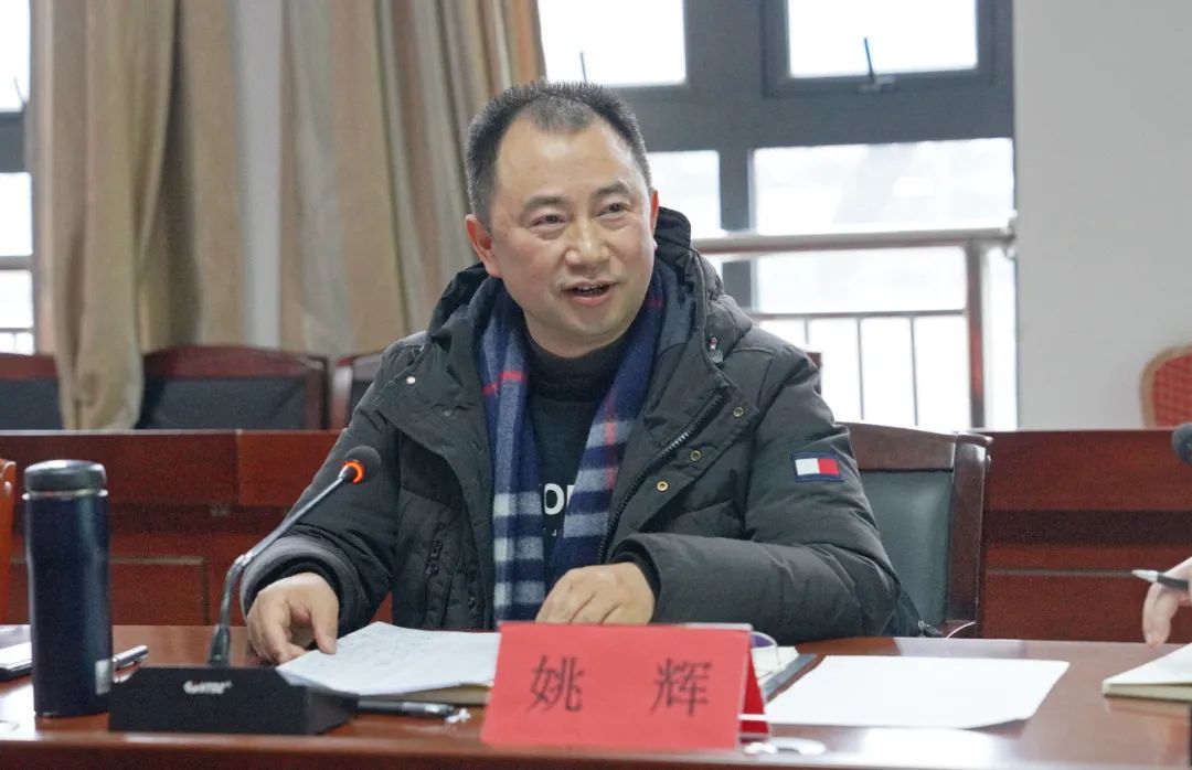 迎新春忆军戎话发展