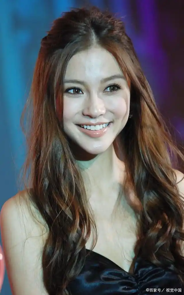 代表了一个时代的风貌angelababy的嫩模时期大约是在2009年到2011年