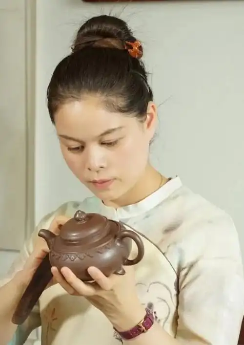 赵曦鹏,顾婷,蒋琰滨入选"2020年江苏文化英才"_紫砂壶艺术网——宜兴