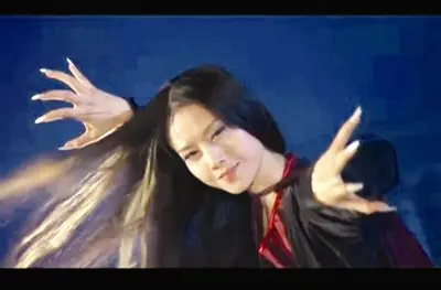 杨丽萍不光孔雀舞跳得好演的梅超风更美