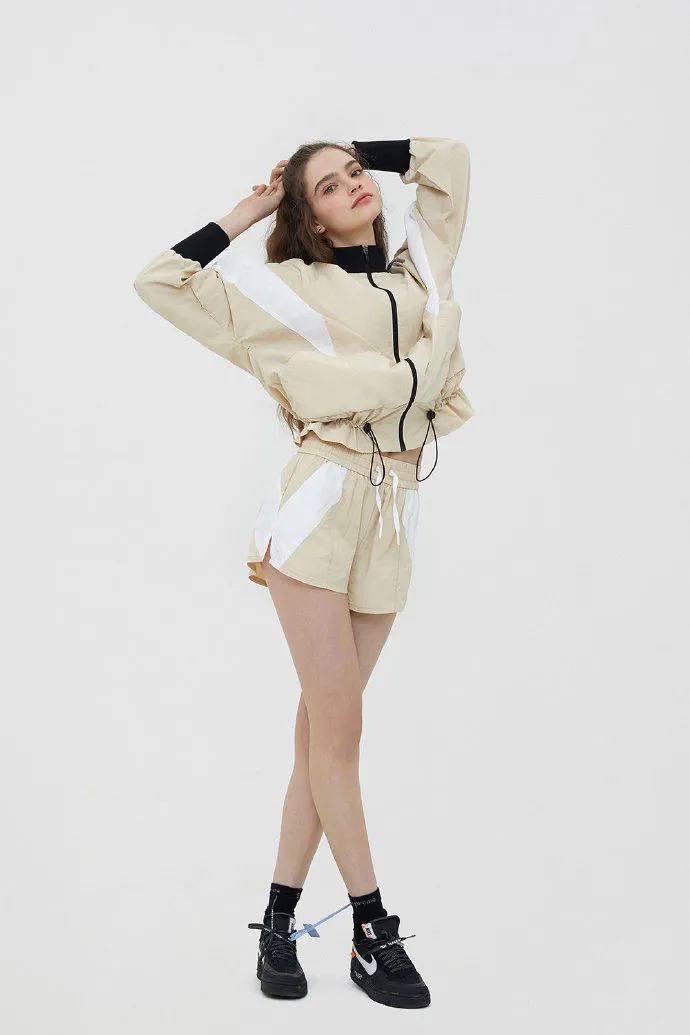 绘画素材女生站姿参考绘画人体动态的快来