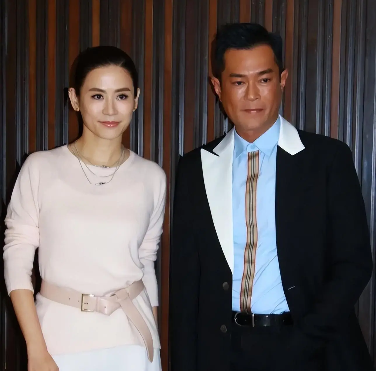 相识30年,53岁古天乐和宣萱因戏生情,已经结婚生子?