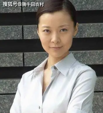 原创李亚鹏5任女友无缝衔接负债4千万娶90后模特如今成人生赢家