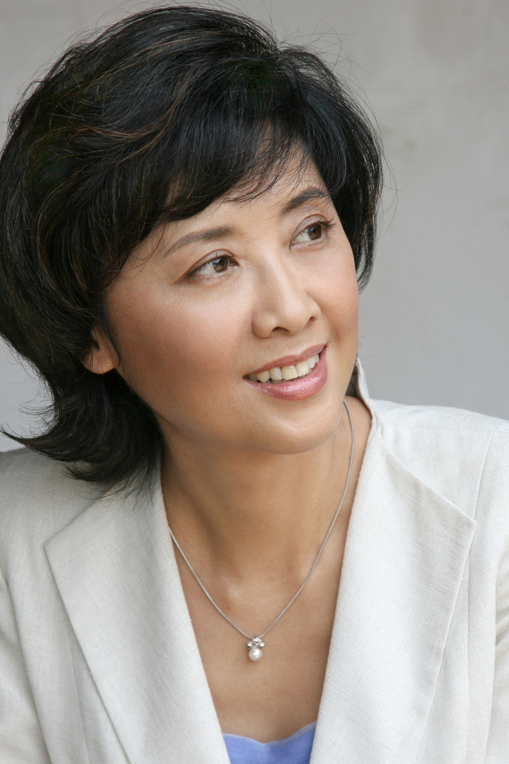 朱琳内地明星影视演员温馨提示:报价均为税后参考价,以实际沟通为准!