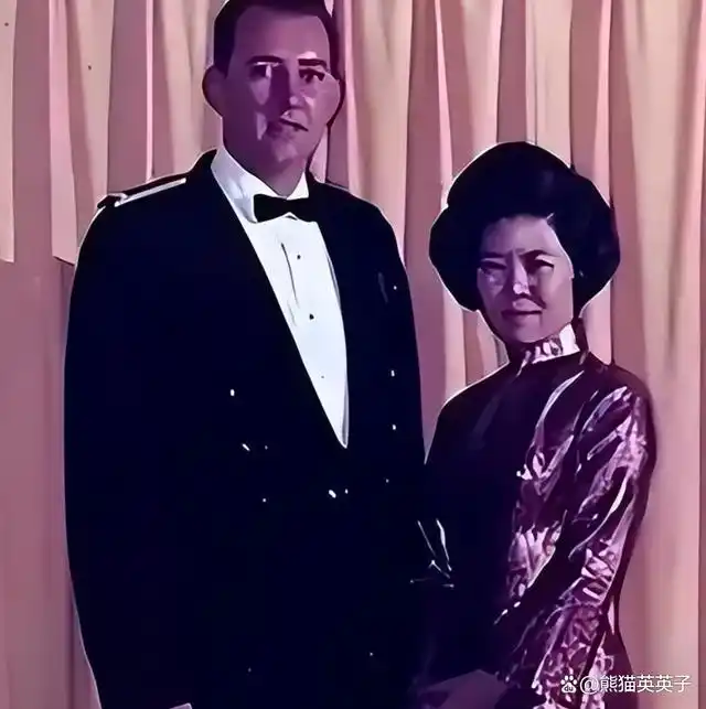 费翔母亲毕丽娜逝世,享年92岁,晚年智力退化,最后现身照片曝光