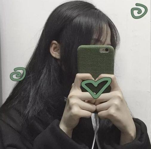 霸气女生真人头像手机挡脸 小姐姐挡脸霸气照片_布阁拉