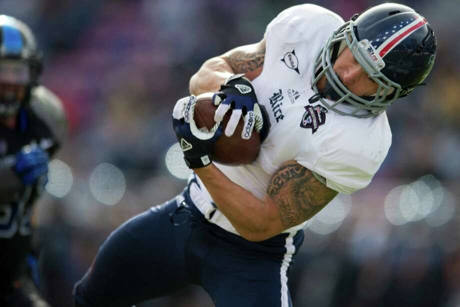 patriots release ex-rice running back sam mcguffie