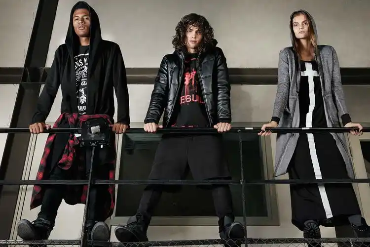 h&m叛逆风经典之作 冬季复古摇滚机车搭配推荐