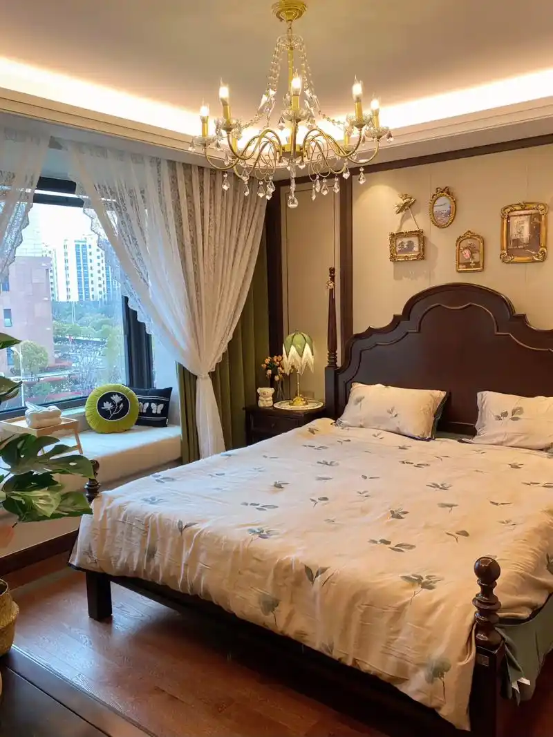 年轻人不喜欢美式风格?我超爱的好嘛!#卧室 #家的样子 #梦 - 抖音