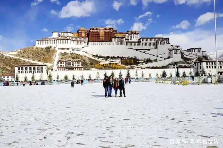 太美!女游客实拍布达拉宫雪景,惊呼美到没朋友