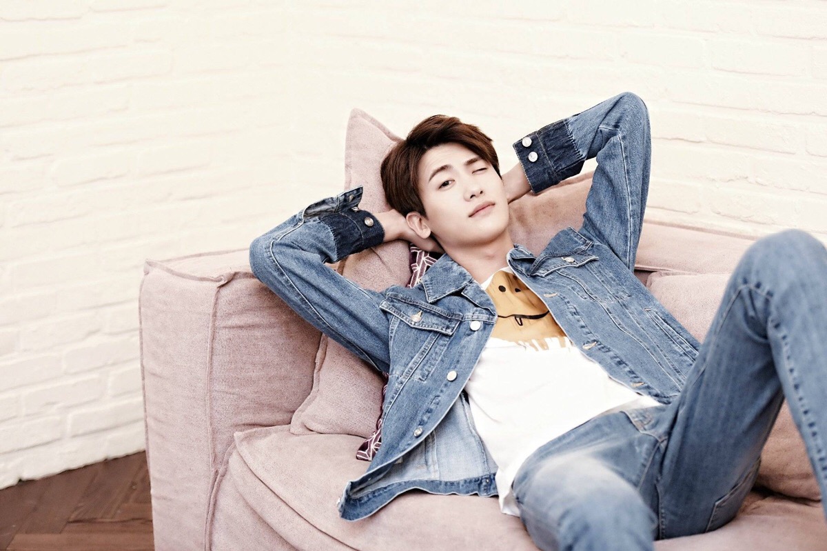 朴炯植 电脑壁纸