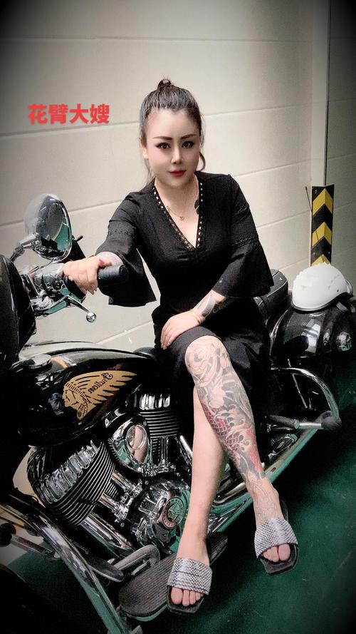 听灰色轨迹,做潇洒女人#西安纹身 #纹身 #女纹身师 #西安 - 抖音