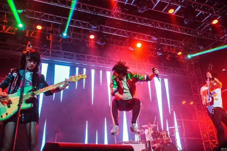 新裤子乐队工体演唱会今晚正式开票