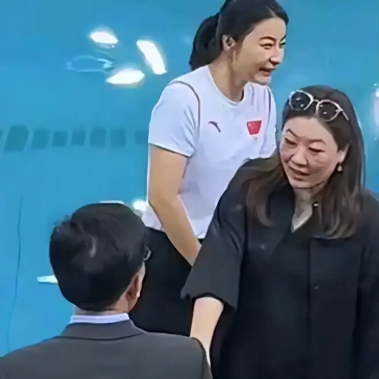 事实证明,昔日"跳水皇后"伏明霞,也步入了郭晶晶的后尘!