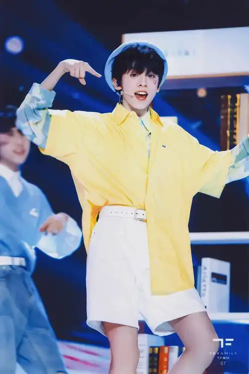 【左航】时代峰峻tf三代练习生,天使面孔低音炮新生代rapper,新人演员