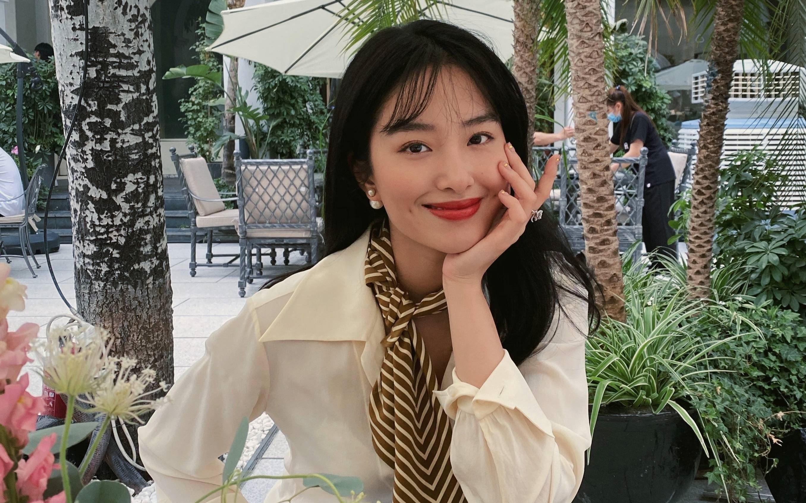 杨采钰这tm才是人间富贵花法式优雅气质美女