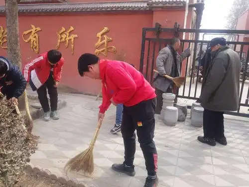 流常中心小学"学雷锋-走进敬老院"活动