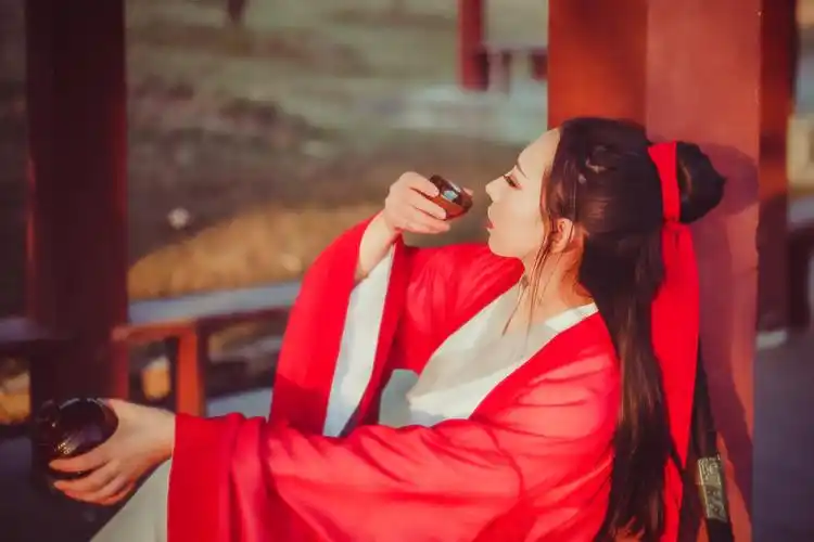 杯酒_人像_poco摄影,古风,唯美,情绪